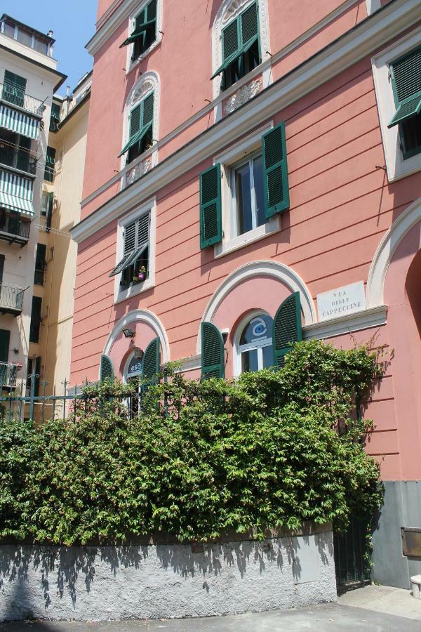 Appartamento In Centro Zona Fiera,Davanti Al Galliera Cenova Dış mekan fotoğraf